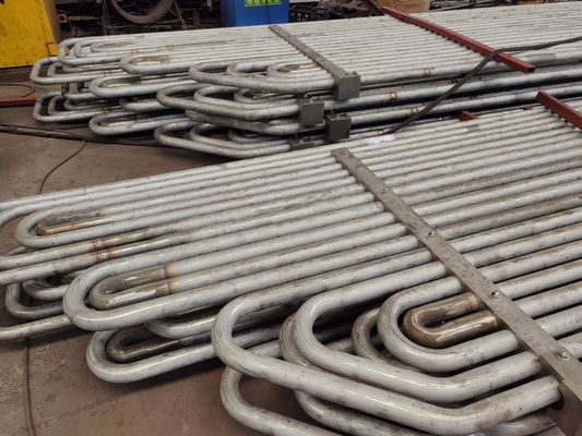 ASTM A249 الفولاذ الكربوني الملفوفة serpentine / أنبوب الثعبان في غلاية إعادة التدفئة