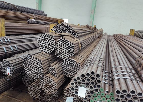 أنابيب الفولاذ العالية الضغط ASTM A213 T22 SA210 A1 أنابيب الفولاذ الخالية من اللمسات للكايلر البخار