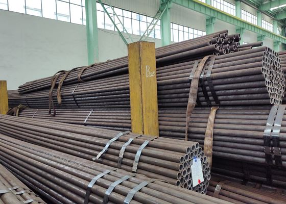 ASME أنابيب الفولاذ الكربوني المطاط الساخن أنابيب الغلاية السلسة في محطة المصنع