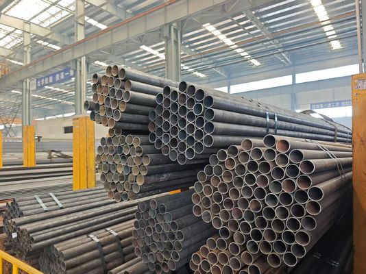 أنابيب فولاذية من نوع 15CrMo عالية الأداء مقاومة للحرارة