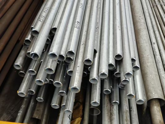 ASTM A192 أسود - طلاء عالية - أنابيب الغلاية بدون خيوط للاستخدام الصناعي
