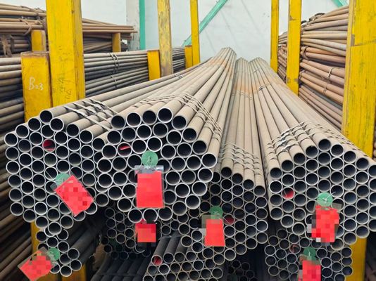 أنابيب من سبيكة 15CrMo المقاومة للحرارة للكبائن في محطات توليد الطاقة