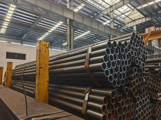 أنابيب خالية من اللحام معتمدة من ASME A192 لأجهزة الغلاية عالية الضغط