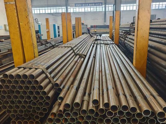أنابيب بدون خيوط من الصف الصناعي ASME A106 لأنظمة الغلاية عالية الضغط