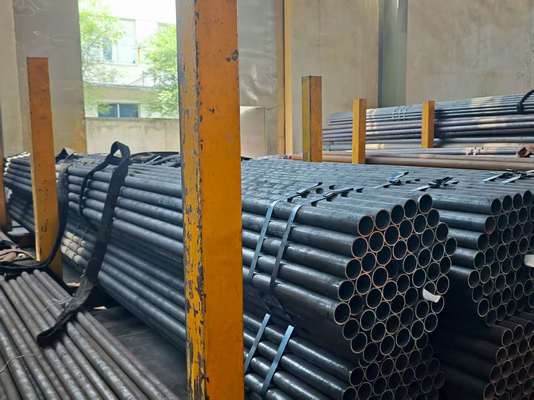 أنابيب غلاية سلسة ASTM A106 من الفولاذ الكربوني بسمك 1.2-20 مم