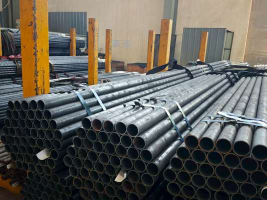 أنابيب غلاية سلسة ASTM A106 من الفولاذ الكربوني بسمك 1.2-20 مم