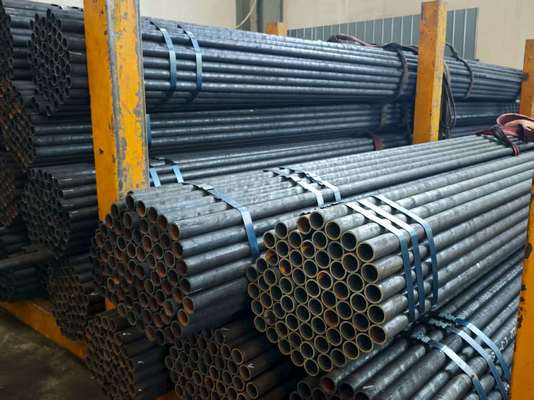 أنابيب الغلاية السلسة من الفولاذ الكربوني ASTM A106 DIN17175