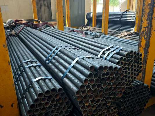 أنابيب الغلاية السلسة من الفولاذ الكربوني ASTM A106 DIN17175