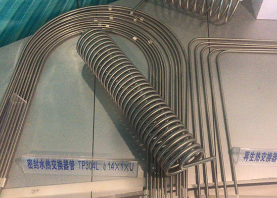 أنبوب ASTM A213 TP304L غير القابل للصدأ السلس / أنبوب مبادل حراري من الفولاذ المقاوم للصدأ