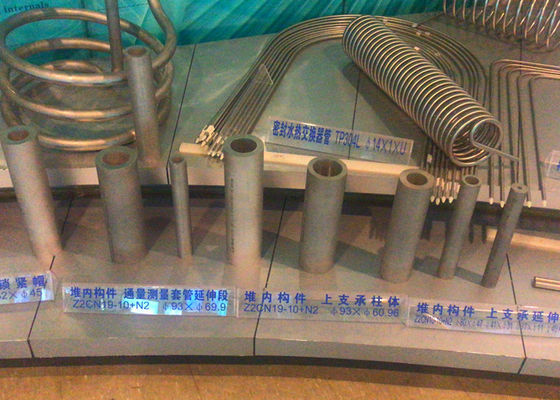 أنبوب ASTM A213 TP304L غير القابل للصدأ السلس / أنبوب مبادل حراري من الفولاذ المقاوم للصدأ