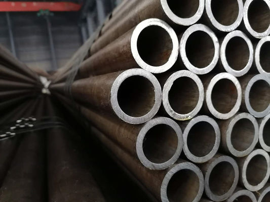 أنابيب ملحومة من الفولاذ المقاوم للصدأ ASME SA249 ASTM A249 6.35 * 0.89 مم 9.52 * 1.24 مم