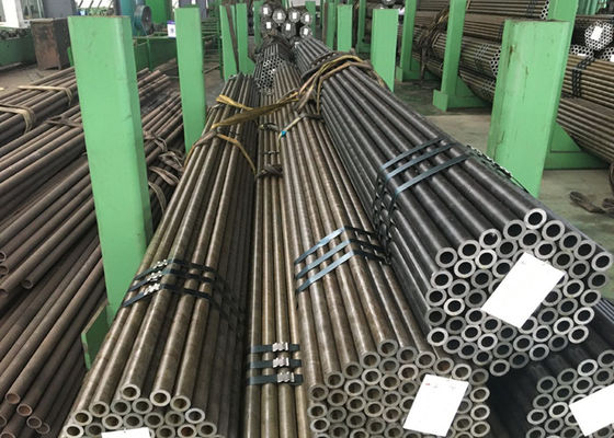 أنبوب فولاذي غير ملحوم Cs / أنبوب مسحوب على البارد U أنبوب ASTM A179 Gr B Min سمك الجدار