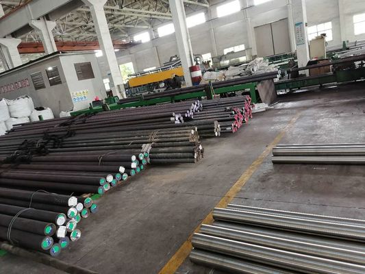 Astm A335 P5 P9 سبائك Cs الكربون الصلب الملحومة أنبوب كبير صغير أو قطر