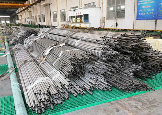 ASTM A270 TP304 304L الفولاذ المقاوم للصدأ الأنابيب الملحومة لارتفاع ضغط المرجل