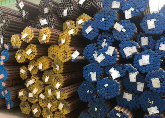 مبادل حراري أسود فولاذي غير ملحوم أنابيب نحاسية مطلية ASTM A106 قياسي
