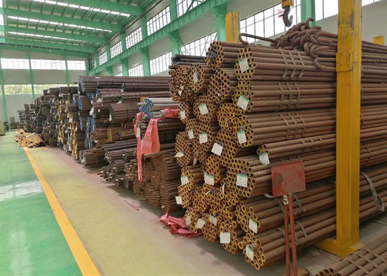 غلايات محطات توليد الطاقة غير الملحومة أنابيب A192 منخفضة الكربون الصلب السطحية بالزيت