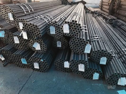A179 SA179SMLS أنبوب من الصلب الكربوني غير الملحوم لأغراض الغلايات ذات الضغط المنخفض المتوسط ​​العالي