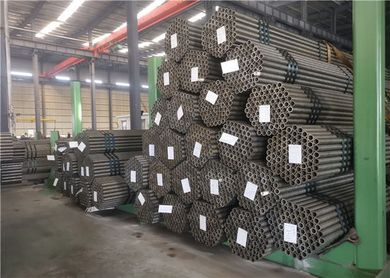 أنابيب الغلاية غير الملحومة ذات الجودة العالية ASME Sa210 A1 OD630mm