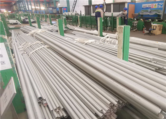 ASTM 213 SA213 أنبوب غير ملحوم غير قابل للصدأ TP304 / 310/316/321/347