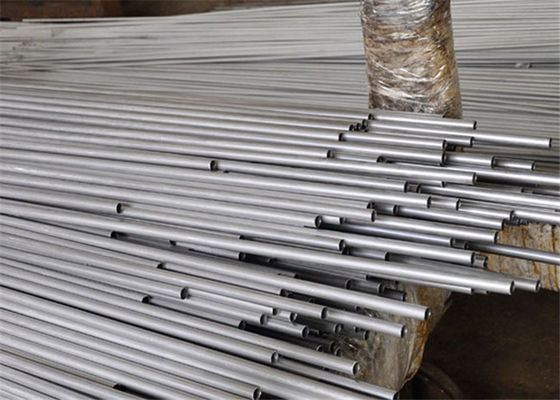 أنابيب الغلايات غير الملحومة ASTM A192 ذات الضغط العالي باللون الأسود