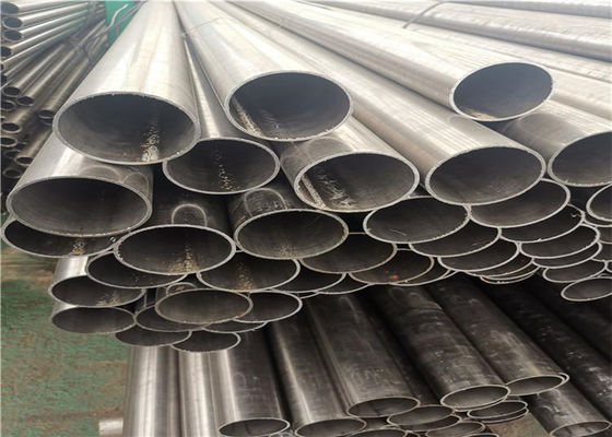 ASME SA249 ERW أنبوب صلب ينتهي بمعدات اللياقة البدنية