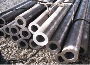 ASME SA213 T22 أنابيب الغلايات غير الملحومة ذات الغطاء البلاستيكي المقاوم للحرارة