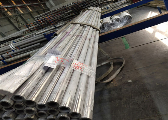 10CrMo910 أنابيب الصلب غير الملحومة الكربونية للغلاية مع زيادة الموليبدينوم الكروم