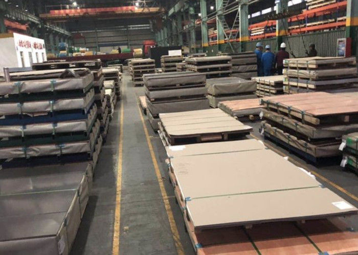 لوح معدني مسطح Ss304 من الفولاذ المقاوم للصدأ المدلفن على الساخن رقم 1 الانتهاء من الديكور