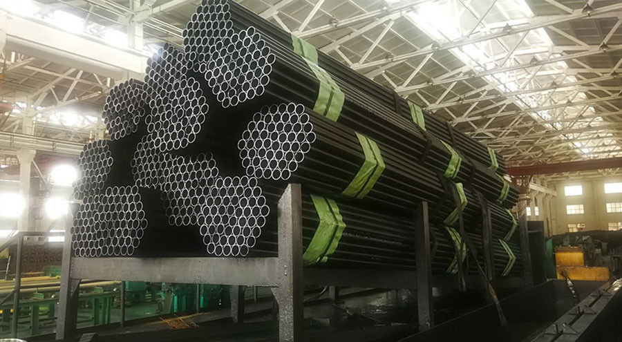 أنابيب الصلب المسحوبة على البارد ASTM A210 Gr A1 / أنابيب الغلايات غير الملحومة / أنابيب الصلب غير الملحومة