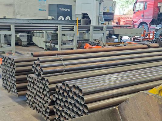 أنابيب الفولاذ الغلاية عالية الأداء المتوافقة مع ASME للتطبيقات الصناعية