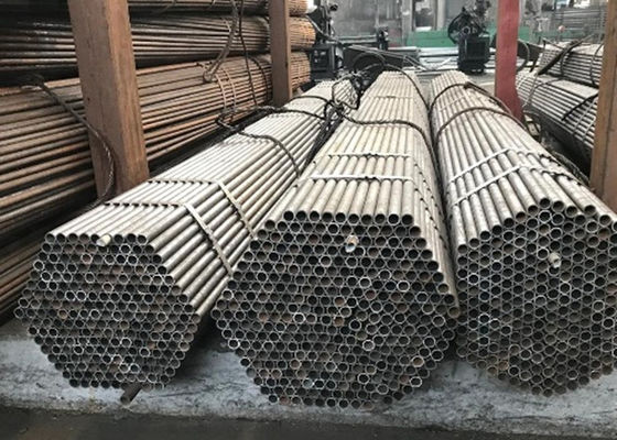 SUS630 الفولاذ المقاوم للصدأ أنابيب الغلاية غير الملحومة / أنابيب الغلايات المتفجرة من مخلفات الحرب 17 4PH تصلب هطول الأمطار Martensitic